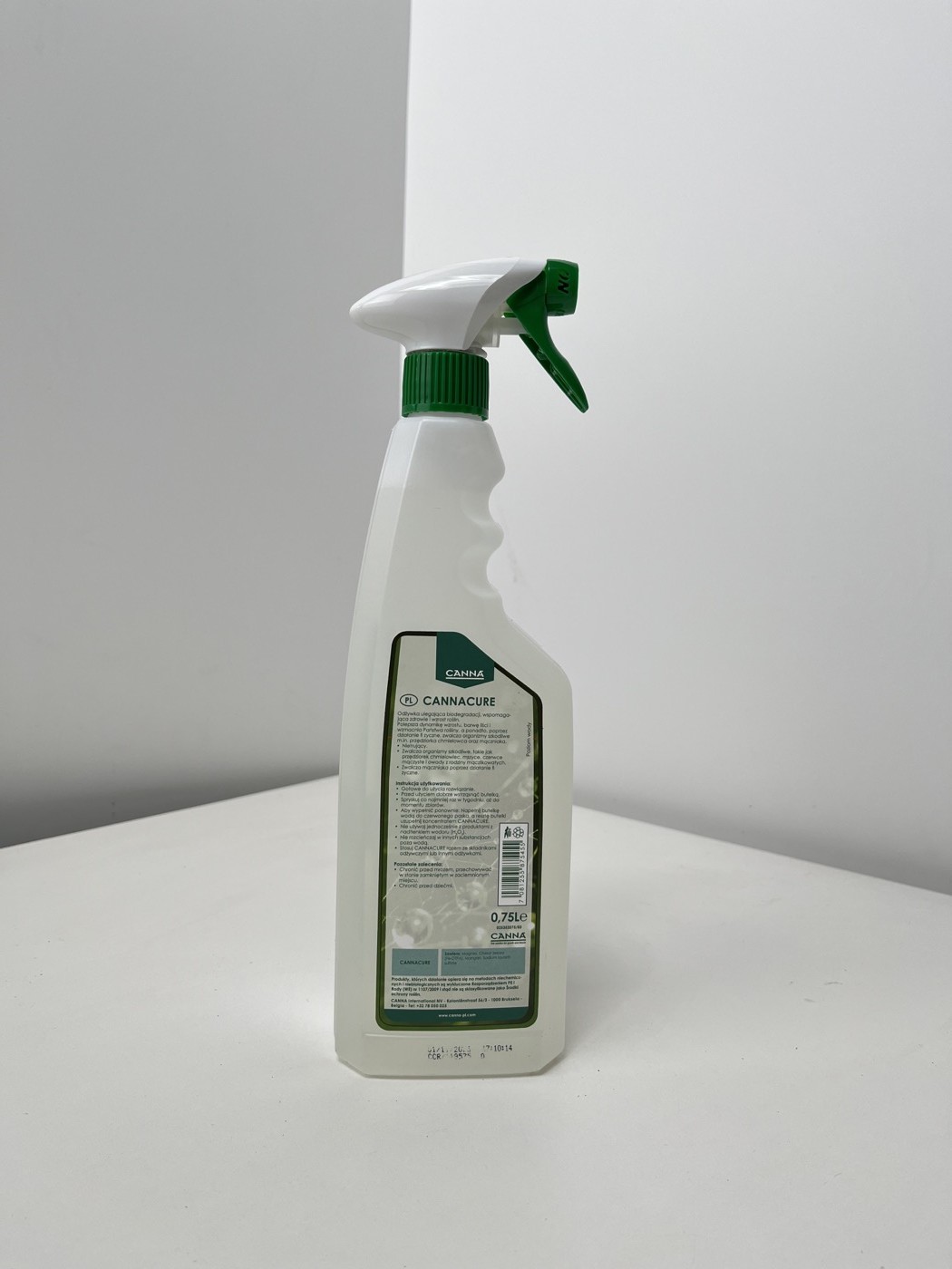 CANNA CURE 750ML 100% naturalna walka ze szkodnikami