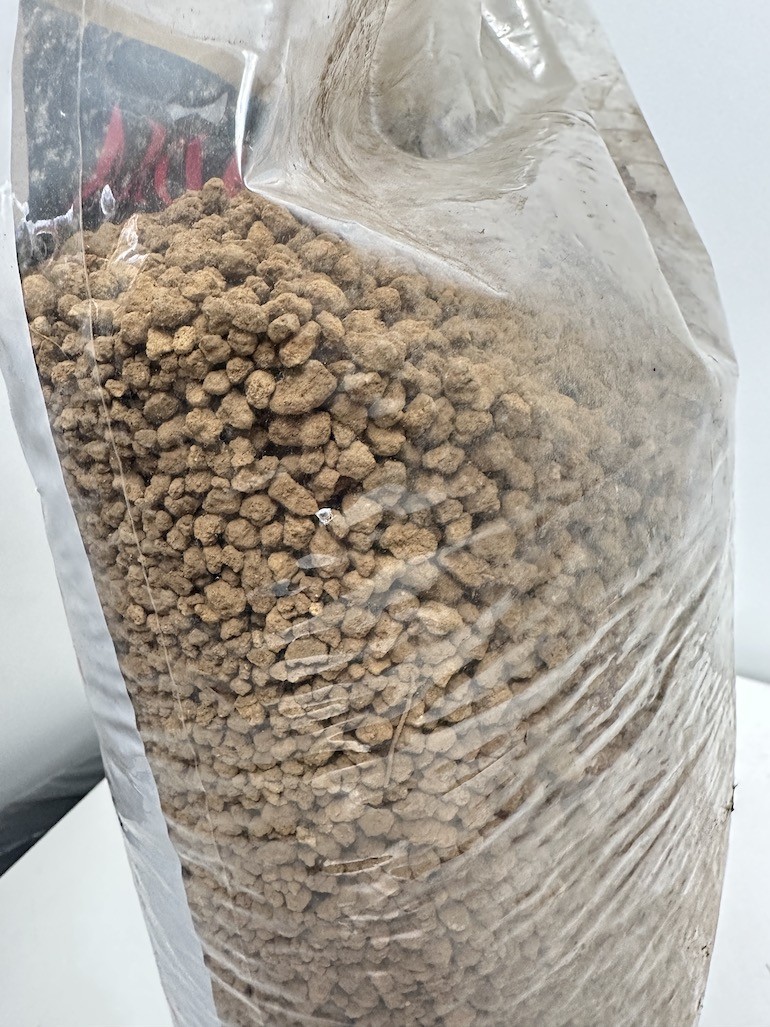 Podłożę do Bonsai Medium Akadama 1 L