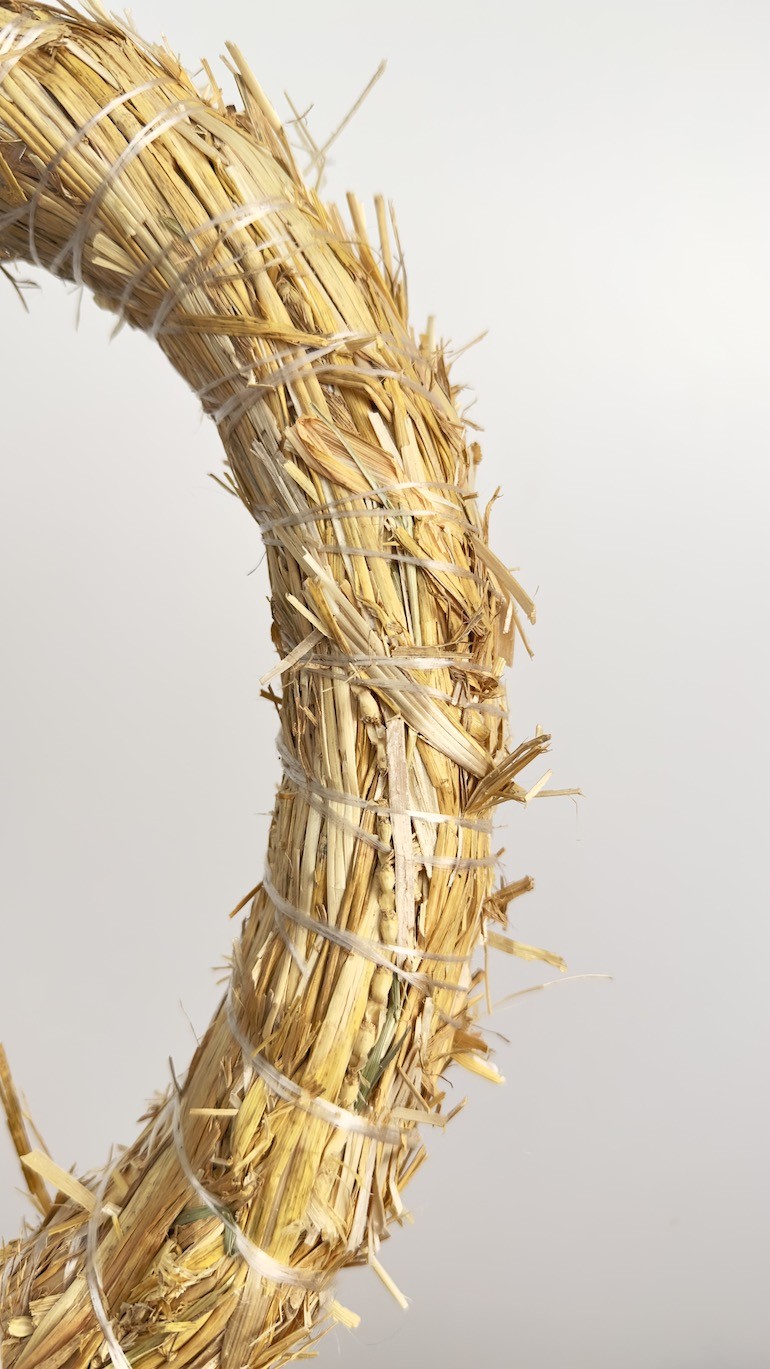 Wieniec Słomiany | 18 cm